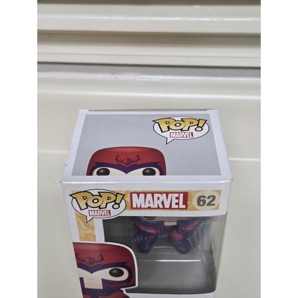 Funko POP Vinyl Marvel Magneto 62 X-Men Bobble-Head Figure - Picture 5 of 6